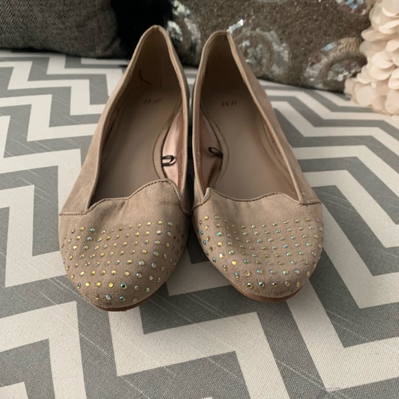 H&M Camel Rhinestone Flats - Picture 5 of 10